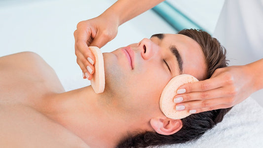 Skincare for men: singer Li...